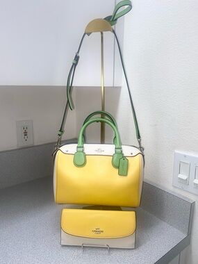 Coach Colorblock Canary/Multi Soft Wallet/Mini Bennett Satchel EUC